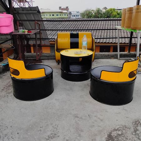 Hotel Adchara Mansion Chiang Rai Exterior foto